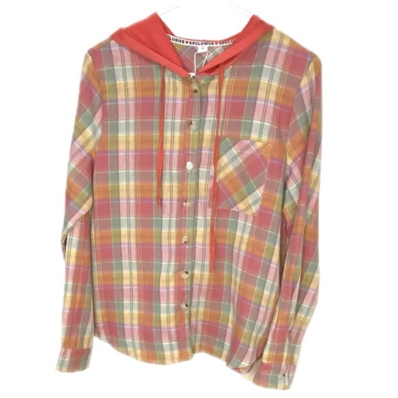 EXCLUSIVE Lightweight Plaid Button Down Hooded Shacket Size M - Picture 3 of 5